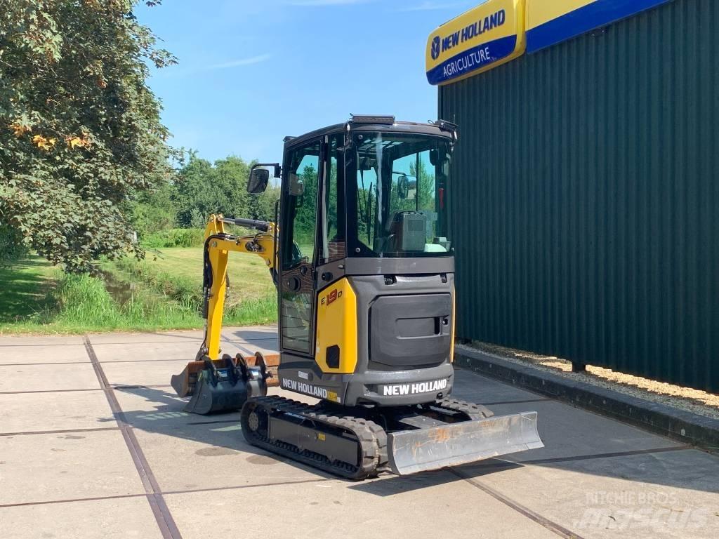 New Holland E19D 소형 굴삭기 7톤 미만