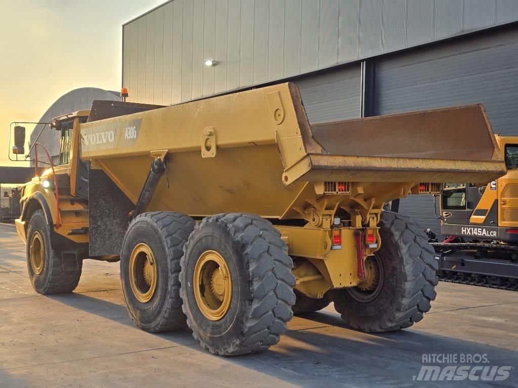 Volvo A30G 연결식 홀러