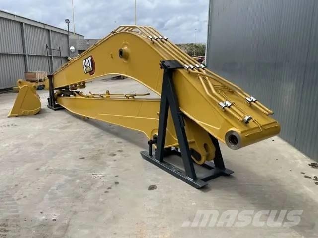 CAT 323 NG 18m Set 백호