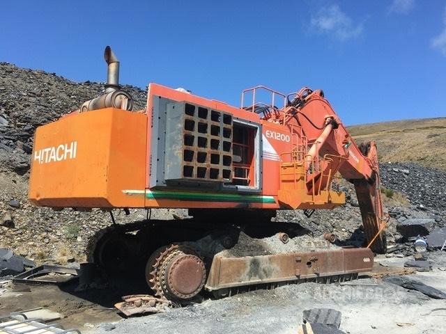 Hitachi EX 1200-5 C 대형 굴삭기 29톤 이상