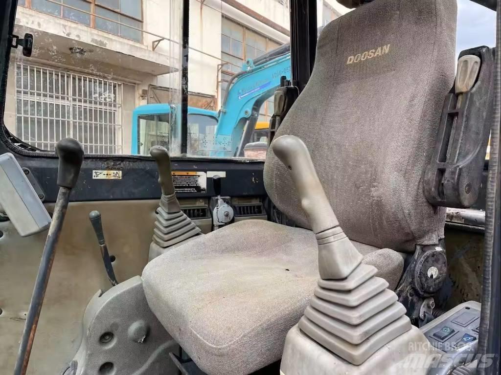 Doosan DX 55-9C 소형 굴삭기 7톤 미만