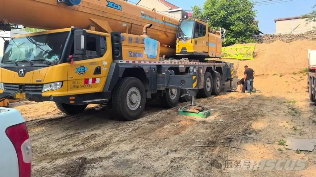 XCMG XCA220 A/T 크레인