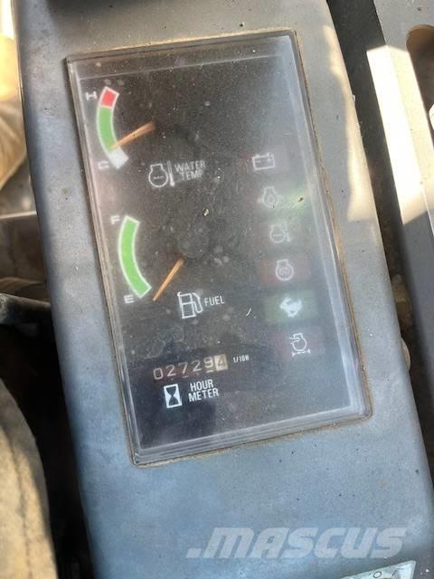 Takeuchi TB 23 R 소형 굴삭기 7톤 미만