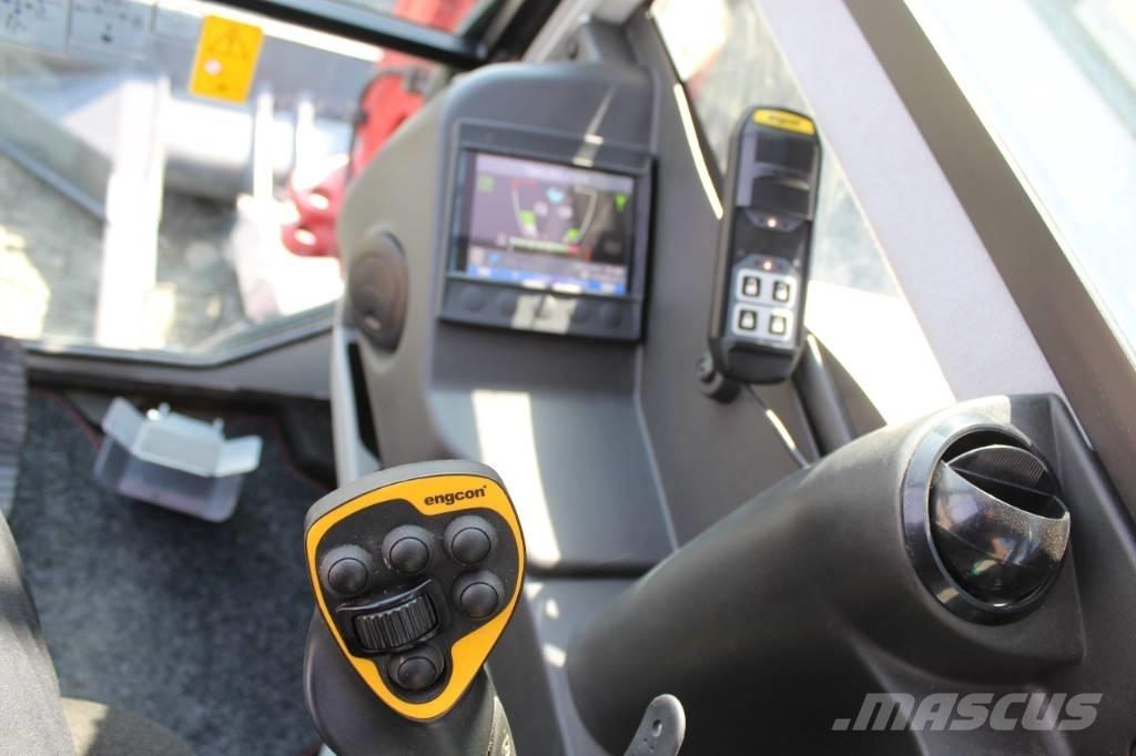 Takeuchi TB 290 중형굴삭기 7톤-28톤