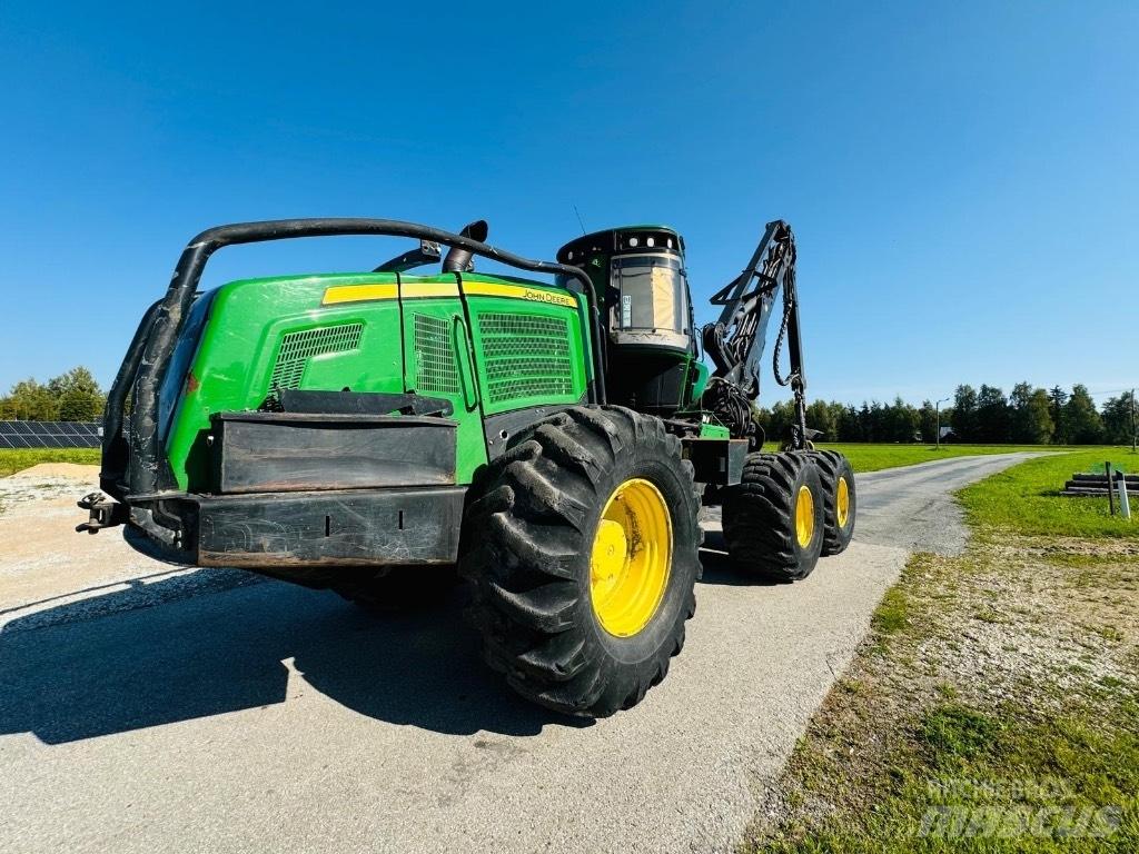 John Deere 1470 E 원목 하베스터