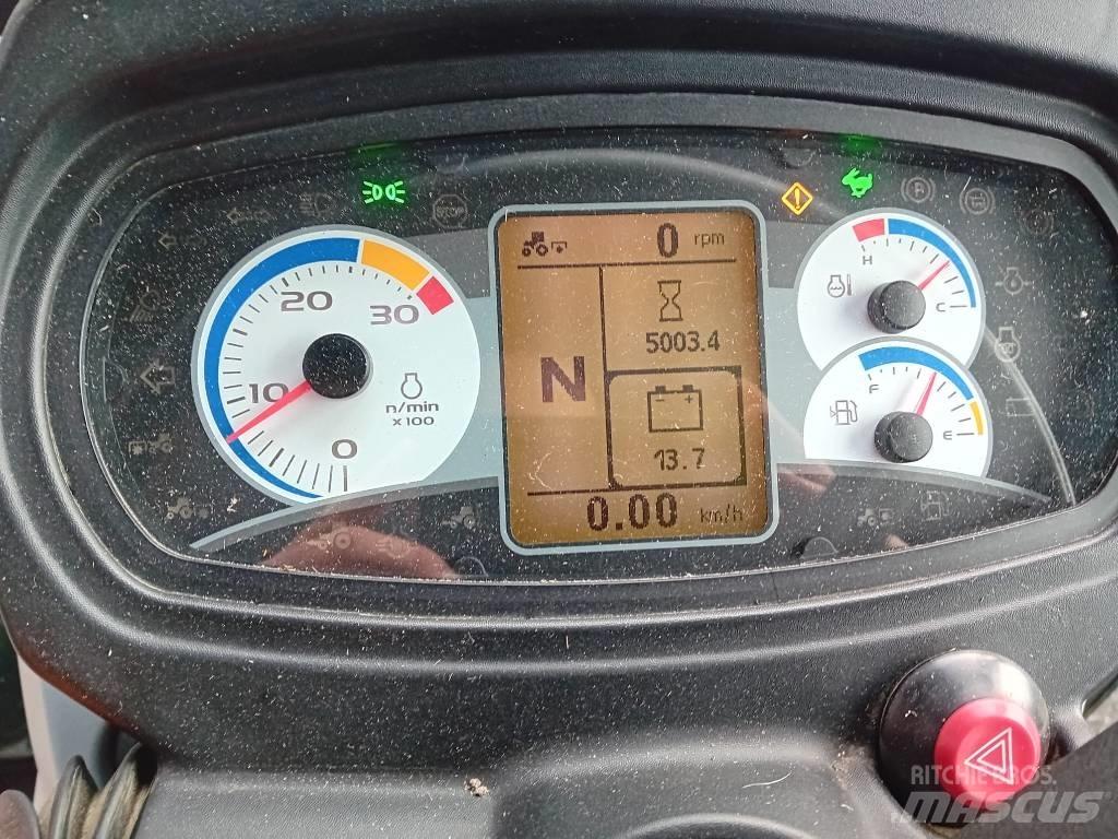 New Holland T 5.105 트랙터