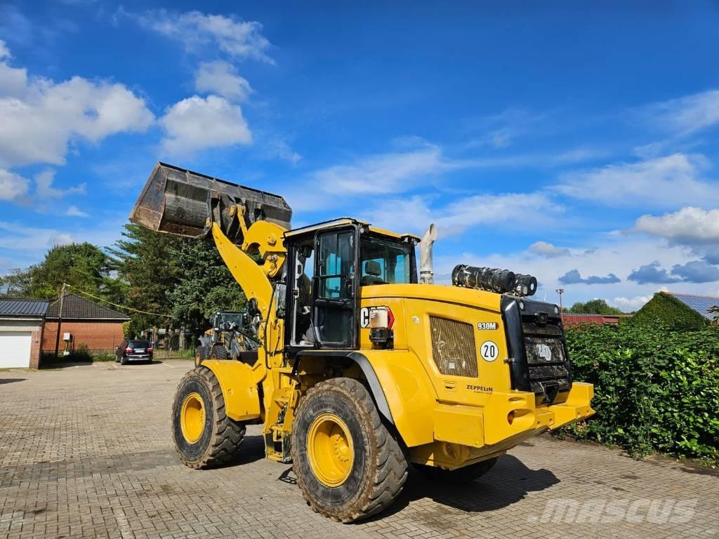 CAT 930 M  휠로우더