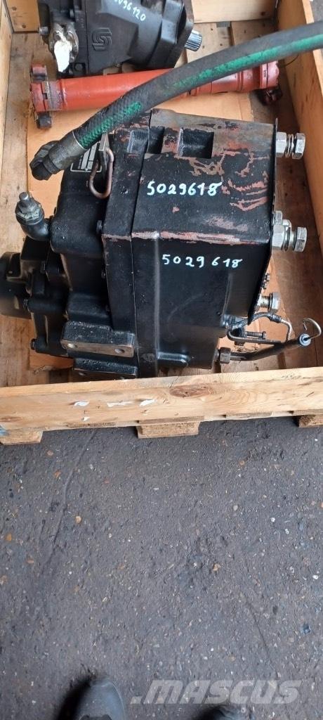 Valmet 911.1 원목 하베스터