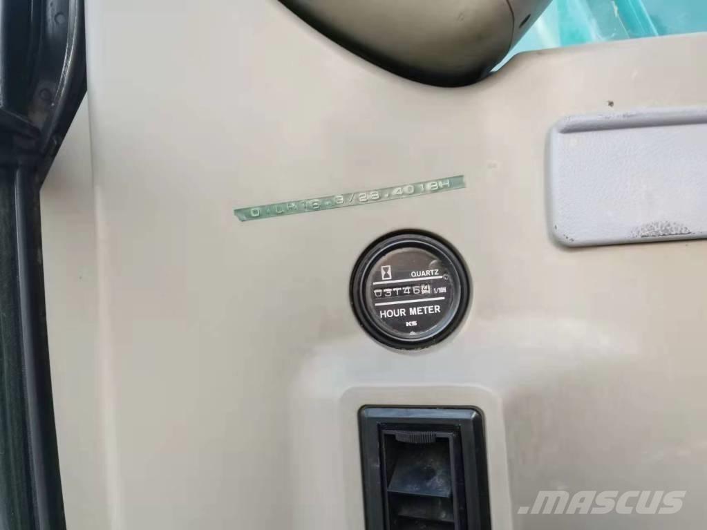 Kobelco SK 135 대형 굴삭기 29톤 이상
