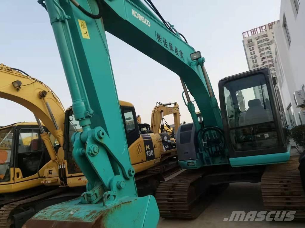 Kobelco SK 135 대형 굴삭기 29톤 이상