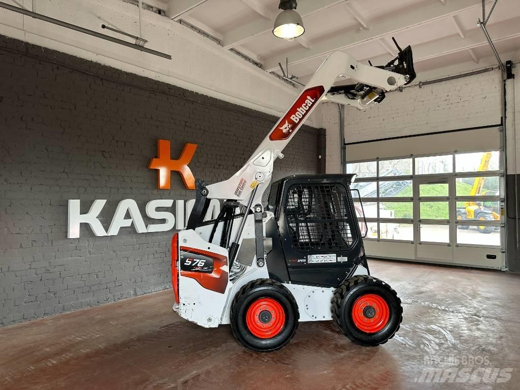 Bobcat S 76  스키드로더