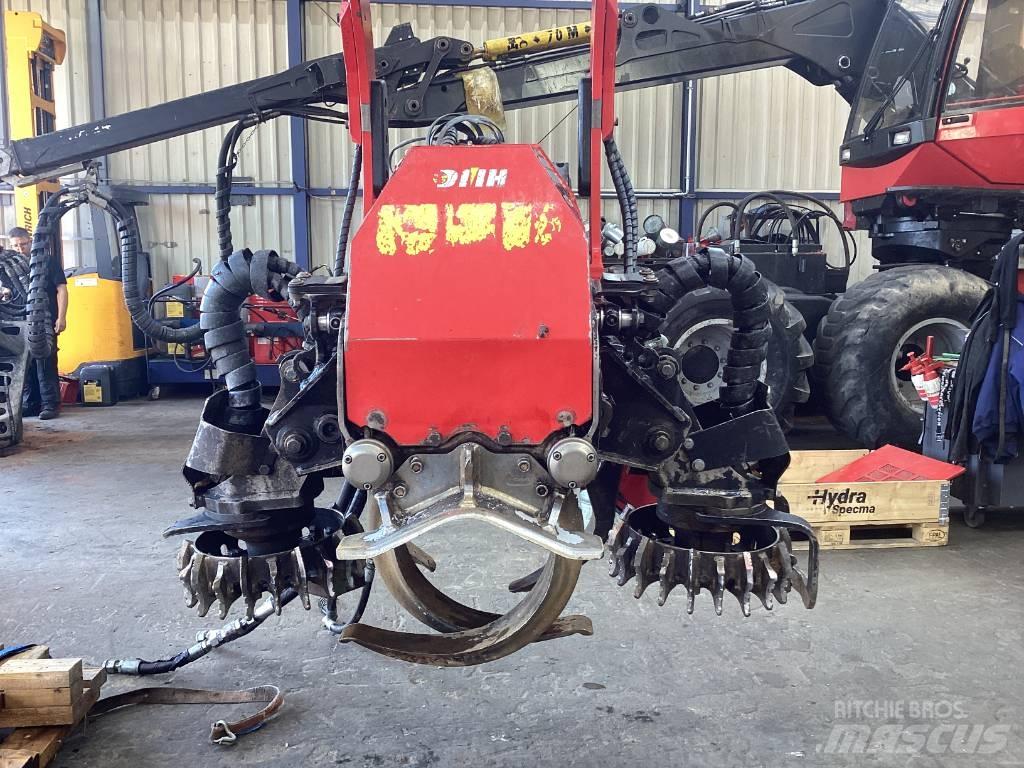 Komatsu C124 가지치기 장비