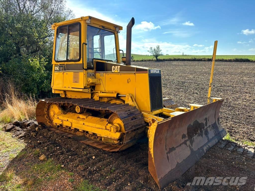 CAT D 5 C 크롤러 도저