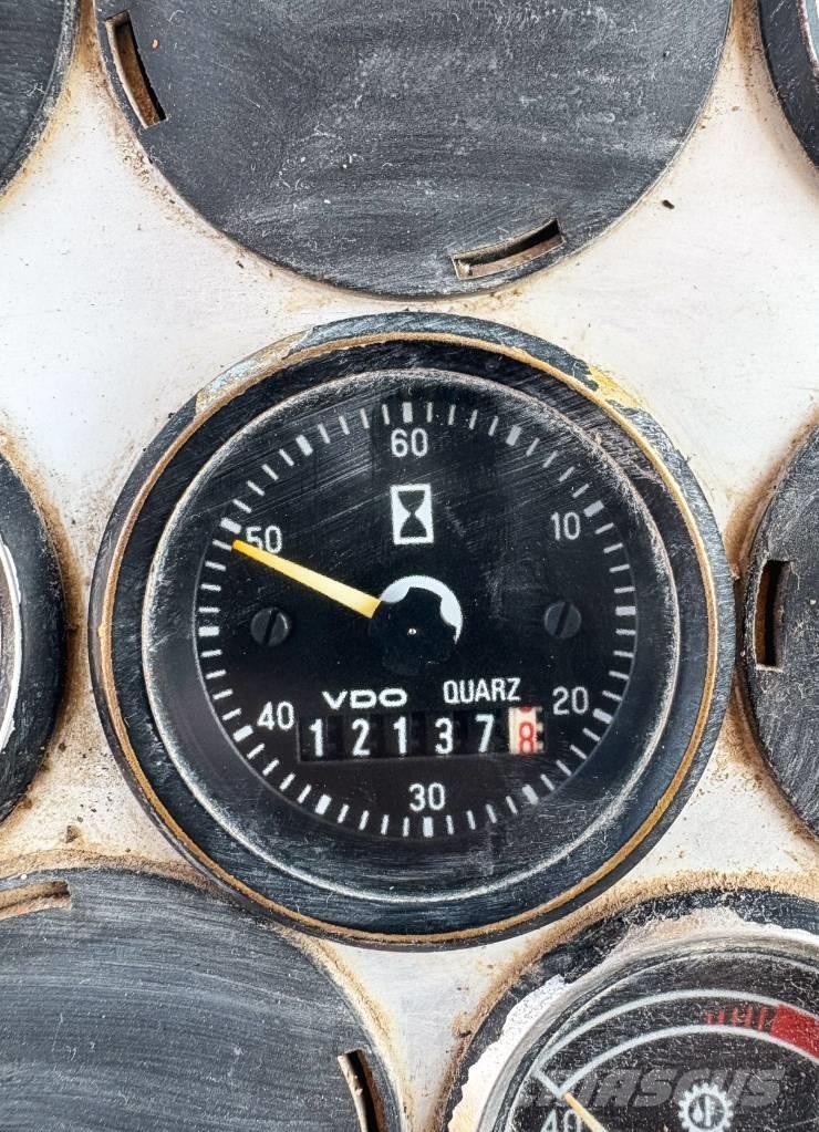 Hamm 4011 트윈 드럼 롤러