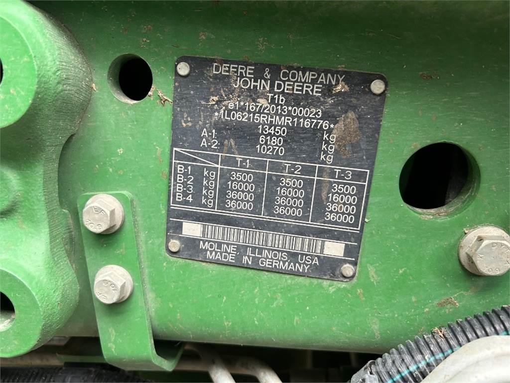 John Deere 6215R 트랙터