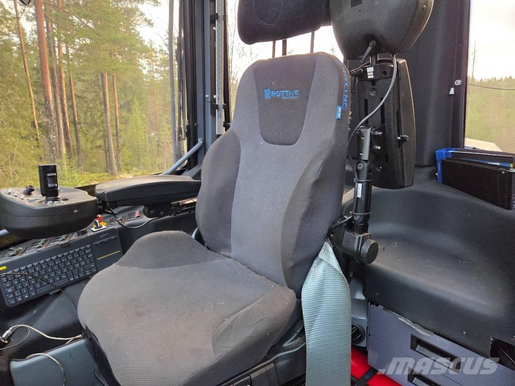 Rottne H11D 원목 하베스터