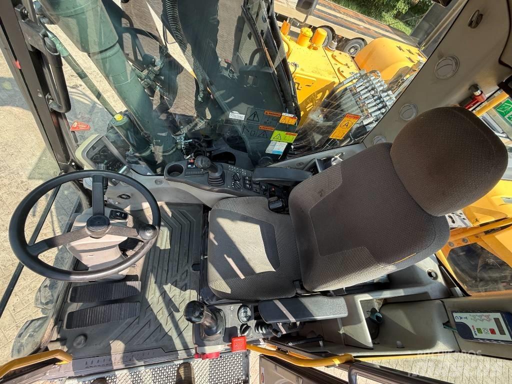 Volvo EW 140 D  휠 굴삭기