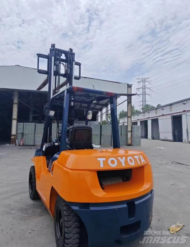 Toyota FD 50 디젤 지게차