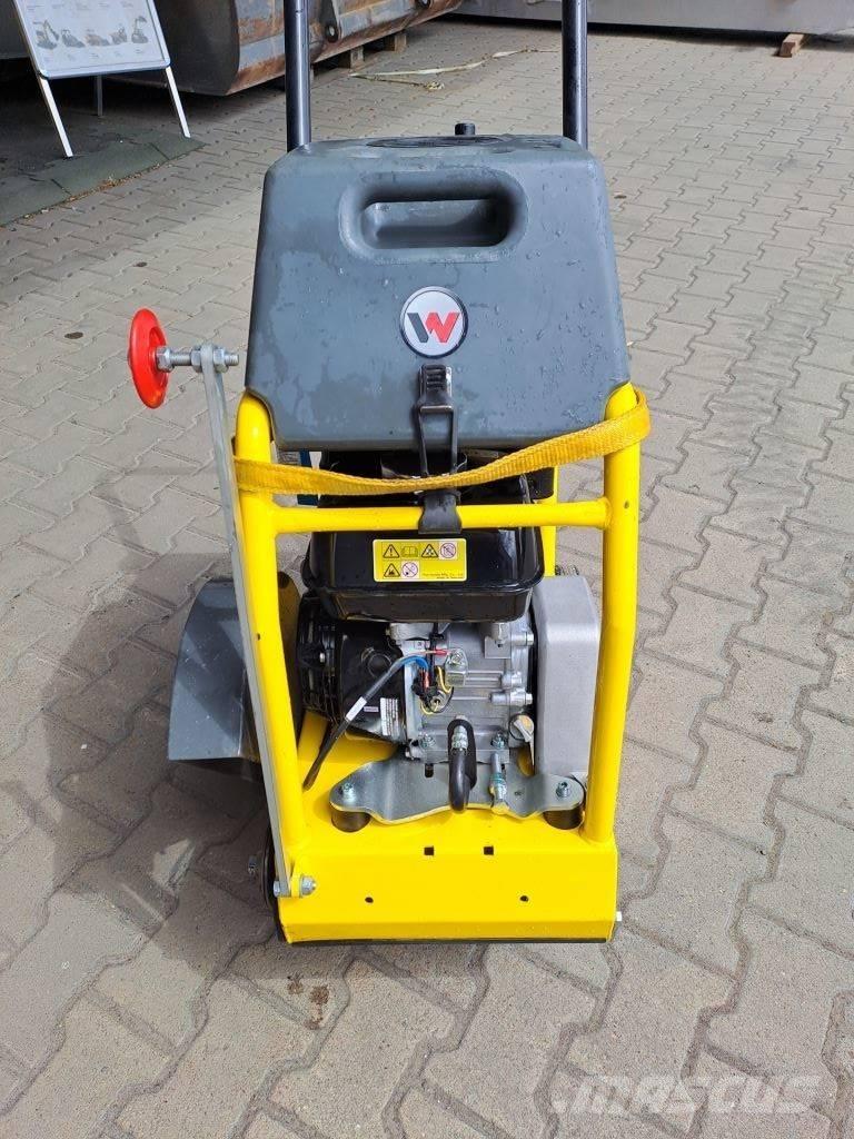 Wacker Neuson BFS735 암석 및 콘크리트 절단기