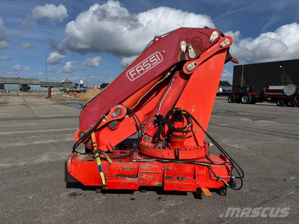 Fassi F600.22 K2 로더 크레인