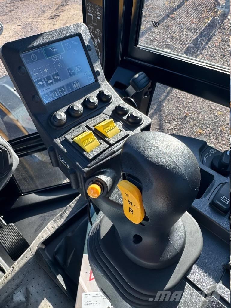 CAT 908  휠로우더