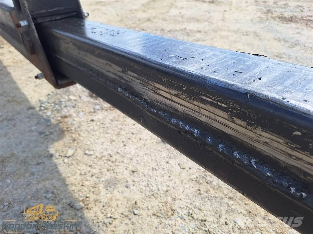 Loglift F71 포워더 크레인