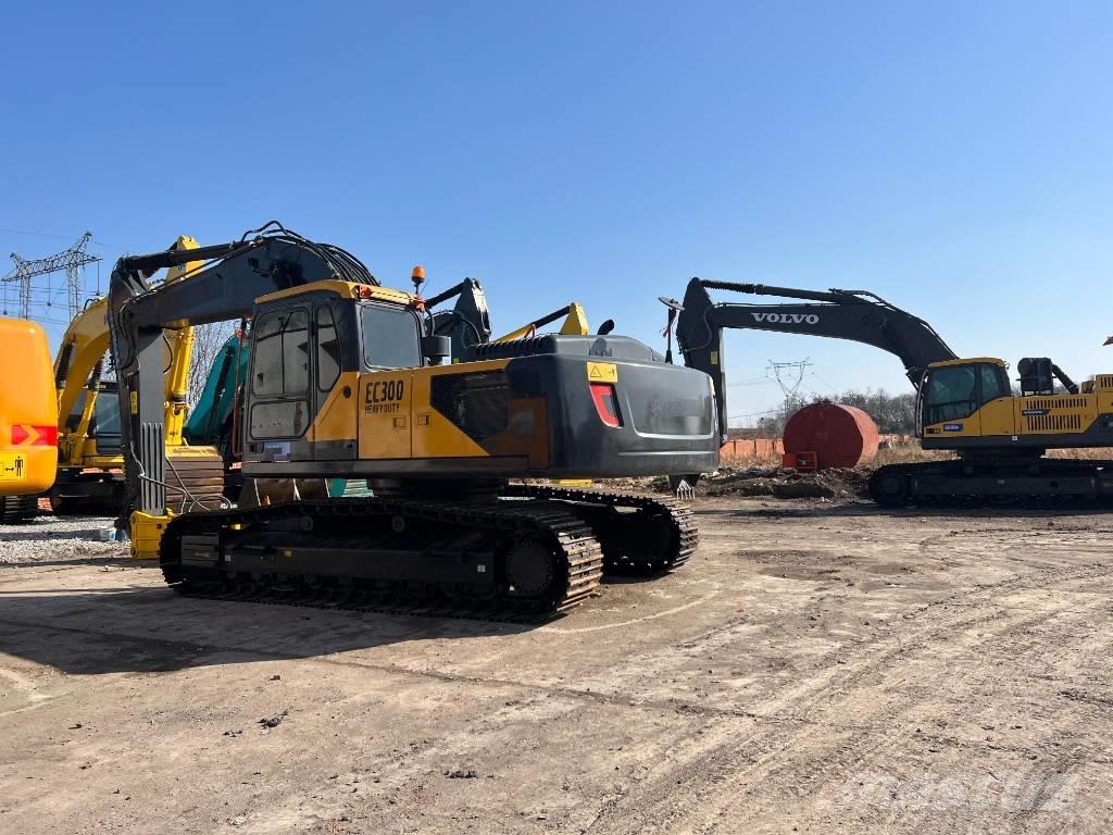 Volvo EC 300 D L 대형 굴삭기 29톤 이상