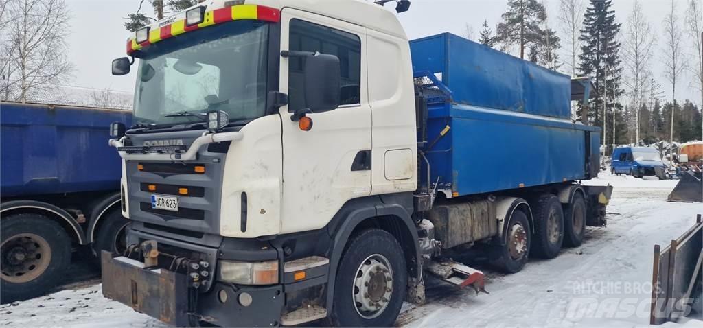 Scania R124 시립/다목적 차량