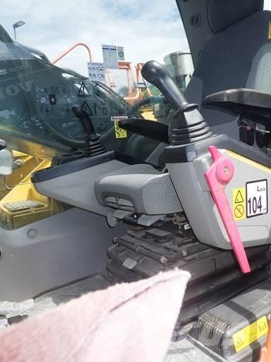 Volvo EC 300 E 대형 굴삭기 29톤 이상