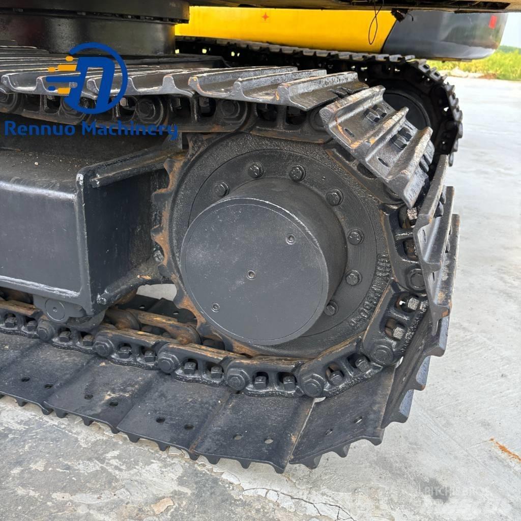 Komatsu PC 60 소형 굴삭기 7톤 미만