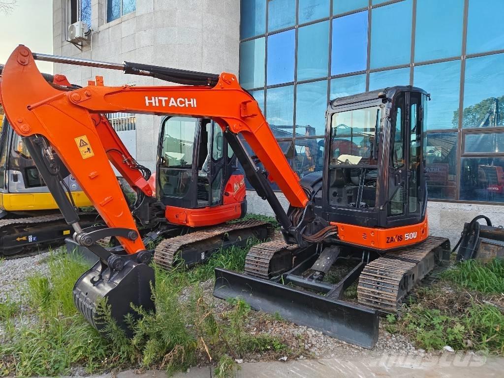 Hitachi ZX 50 U 소형 굴삭기 7톤 미만