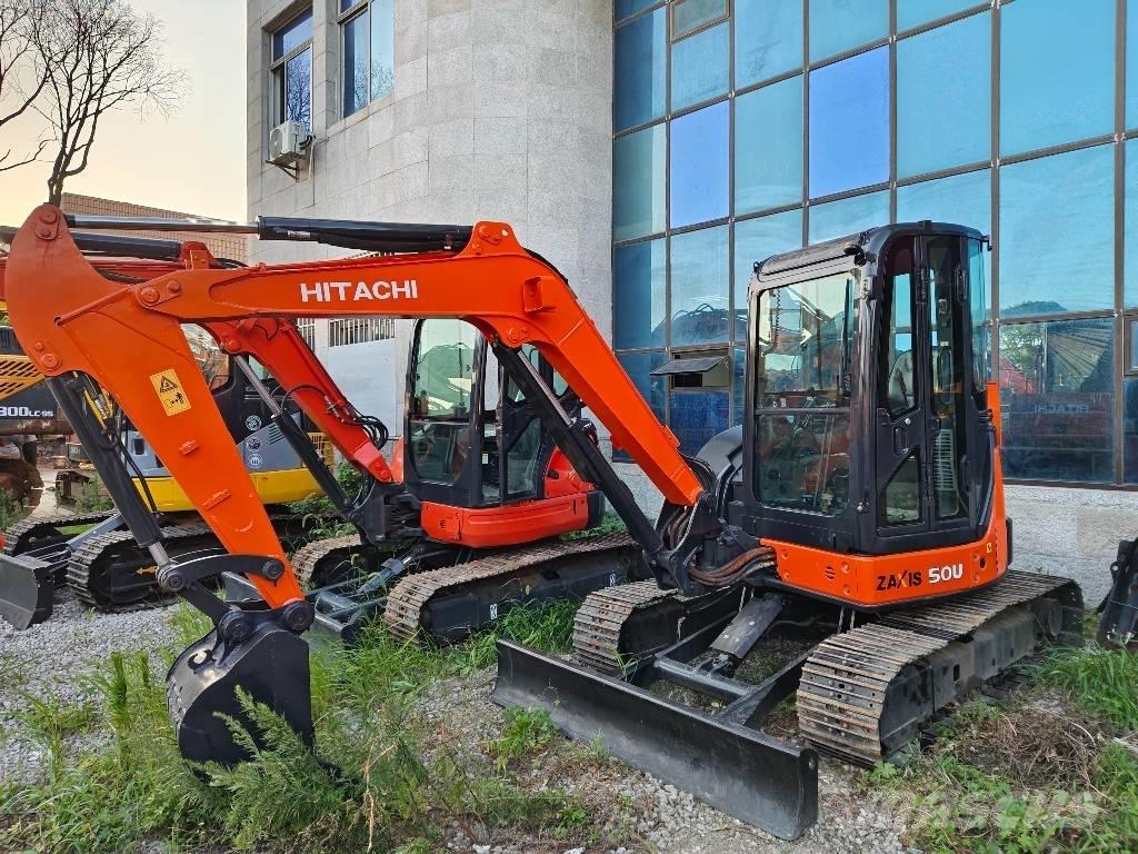 Hitachi ZX 50 U 소형 굴삭기 7톤 미만
