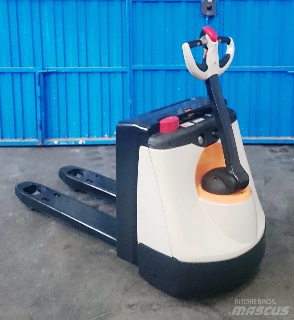 Crown WP 2320 경량 리프터
