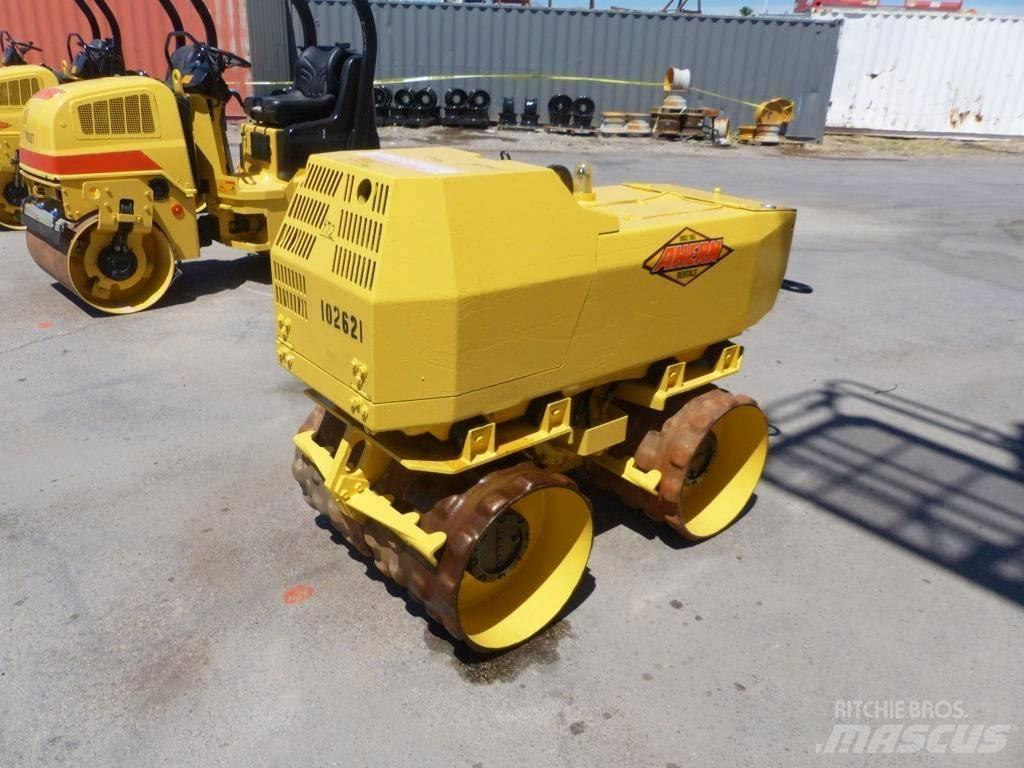 Rammax P33/24 토양 다짐기
