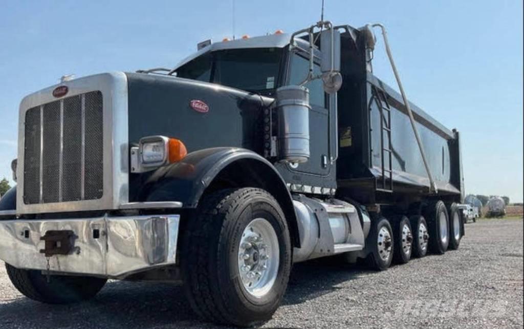 Peterbilt 367 덤프 트럭