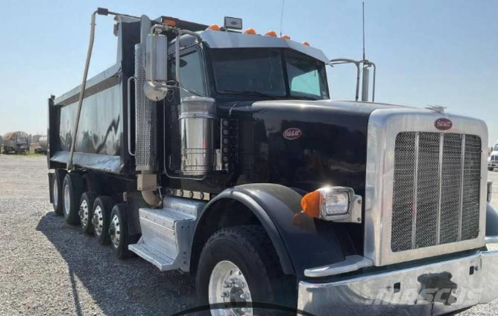 Peterbilt 367 덤프 트럭