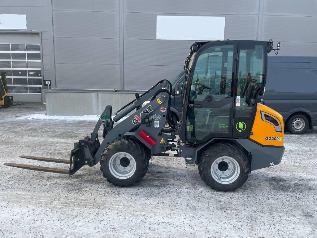 Gigant 2200 E 미니 로더
