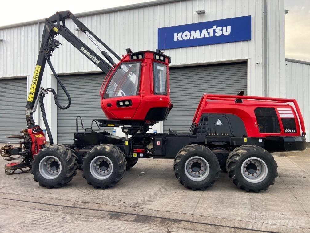 Komatsu 901XC 원목 하베스터
