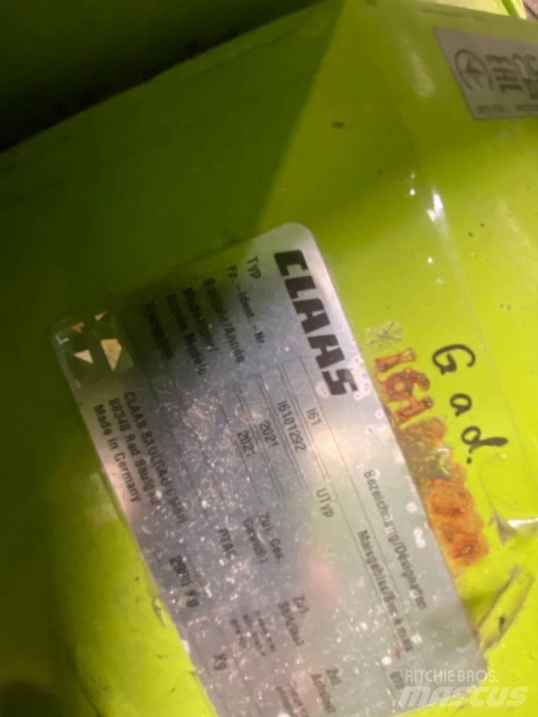 CLAAS Orbis 600 AC 자동 초지기계