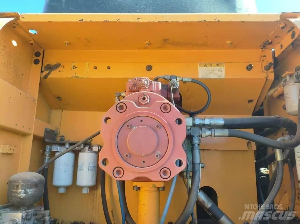 Hyundai R520LC-9T 대형 굴삭기 29톤 이상
