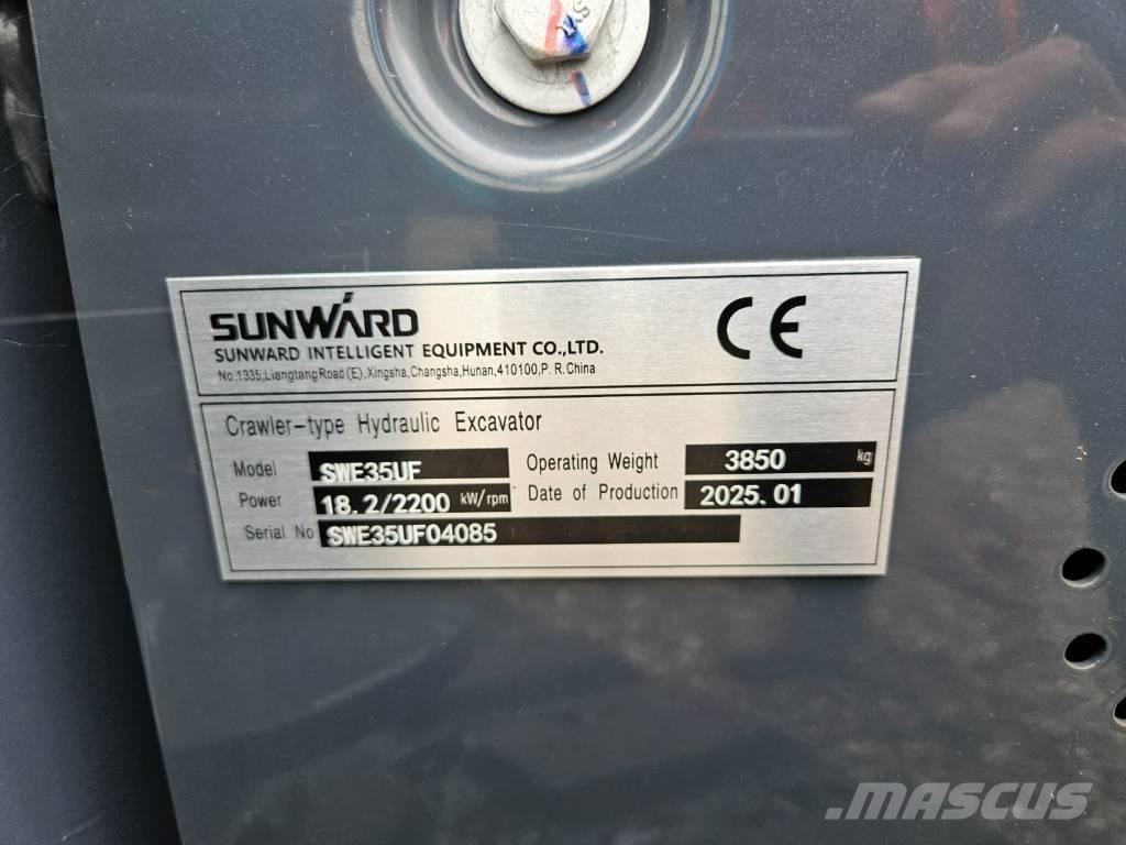 Sunward SWE 35 UF 소형 굴삭기 7톤 미만