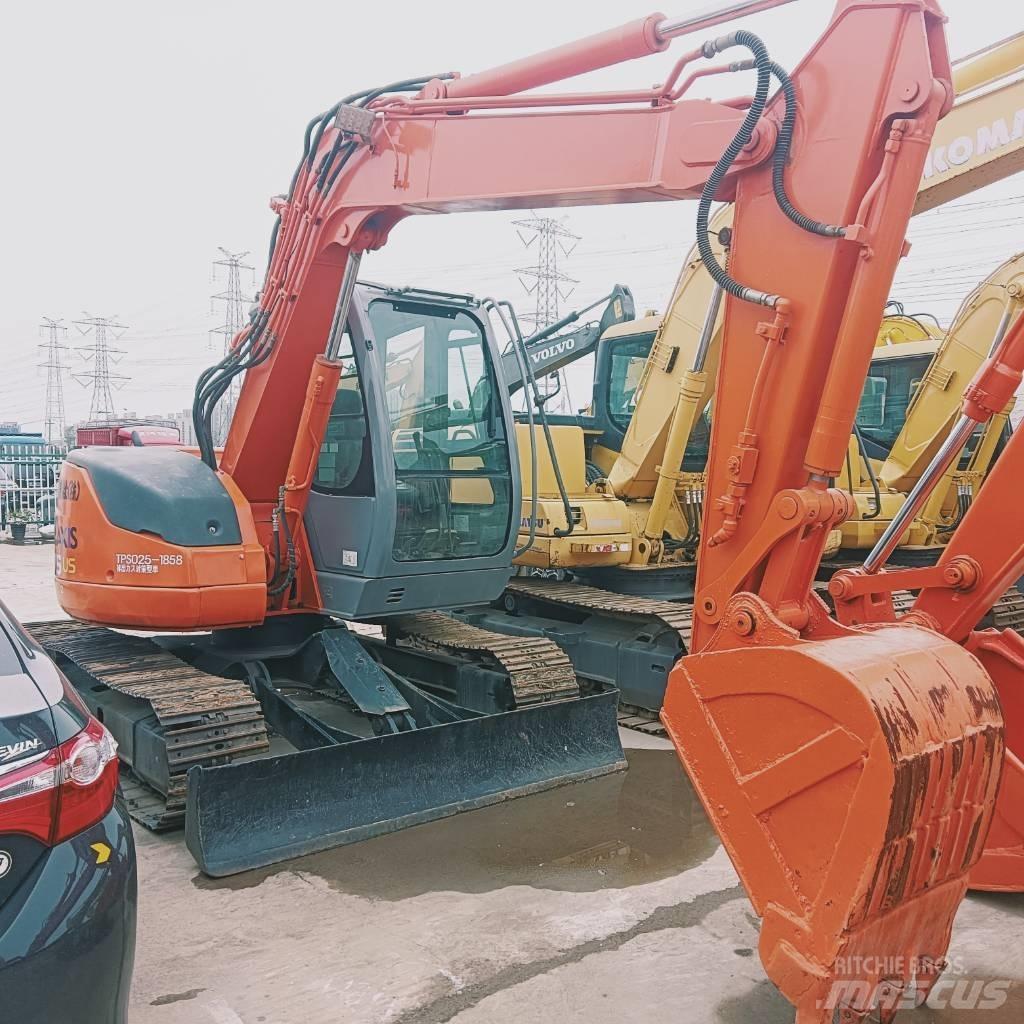 Hitachi ZX 75 US 중형굴삭기 7톤-28톤
