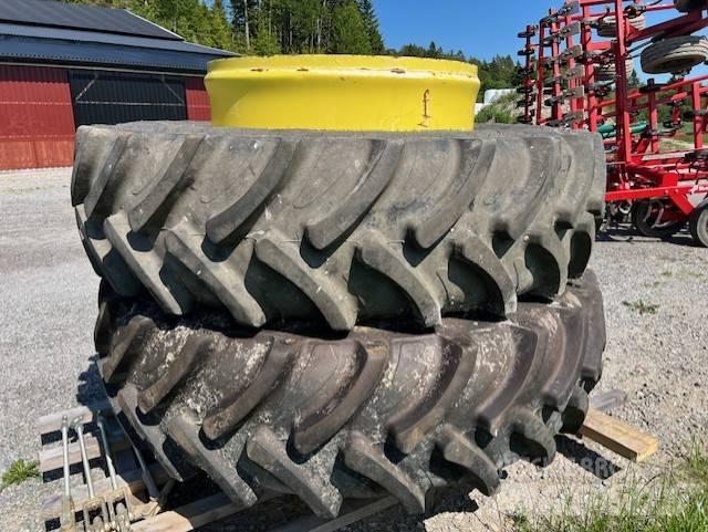 Alliance 520/85R 46 타이어, 휠 및 림