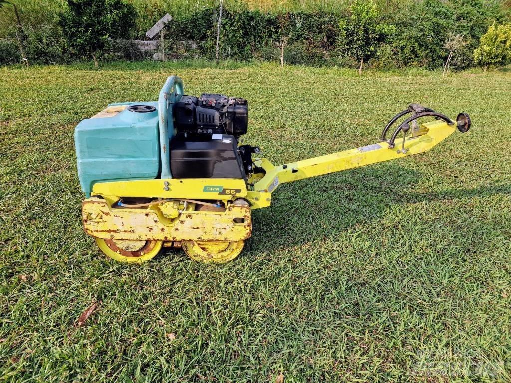 Ammann ARW 65 토양 다짐기