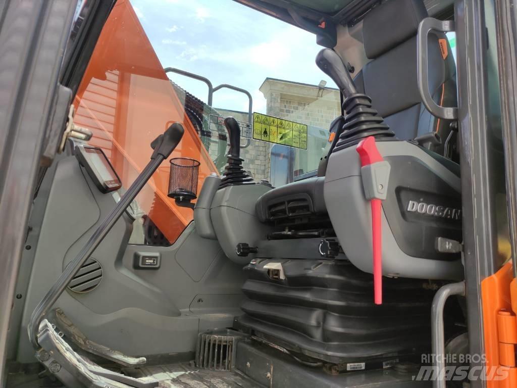 Doosan DX 140 LCR-7 대형 굴삭기 29톤 이상