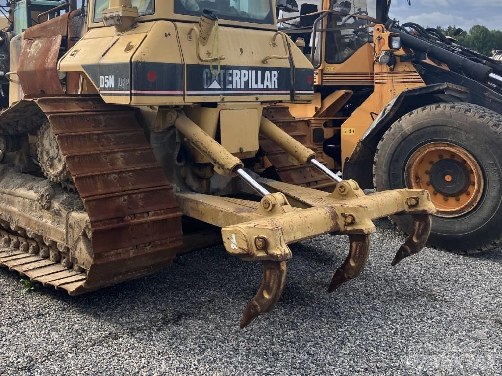 CAT D5N ripper 스크레퍼