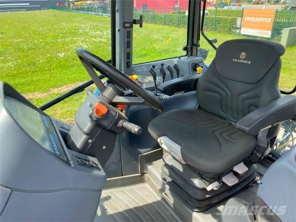 New Holland TM 155 트랙터