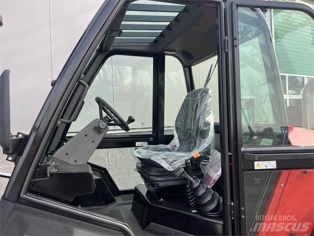 Manitou M50-4 험지용 트럭