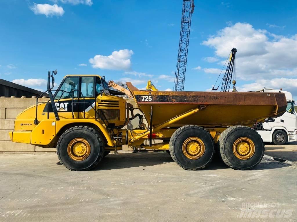 CAT 725 연결식 홀러