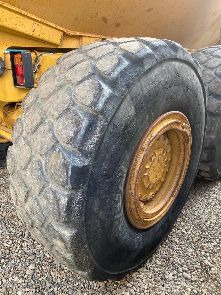 CAT 725 연결식 홀러
